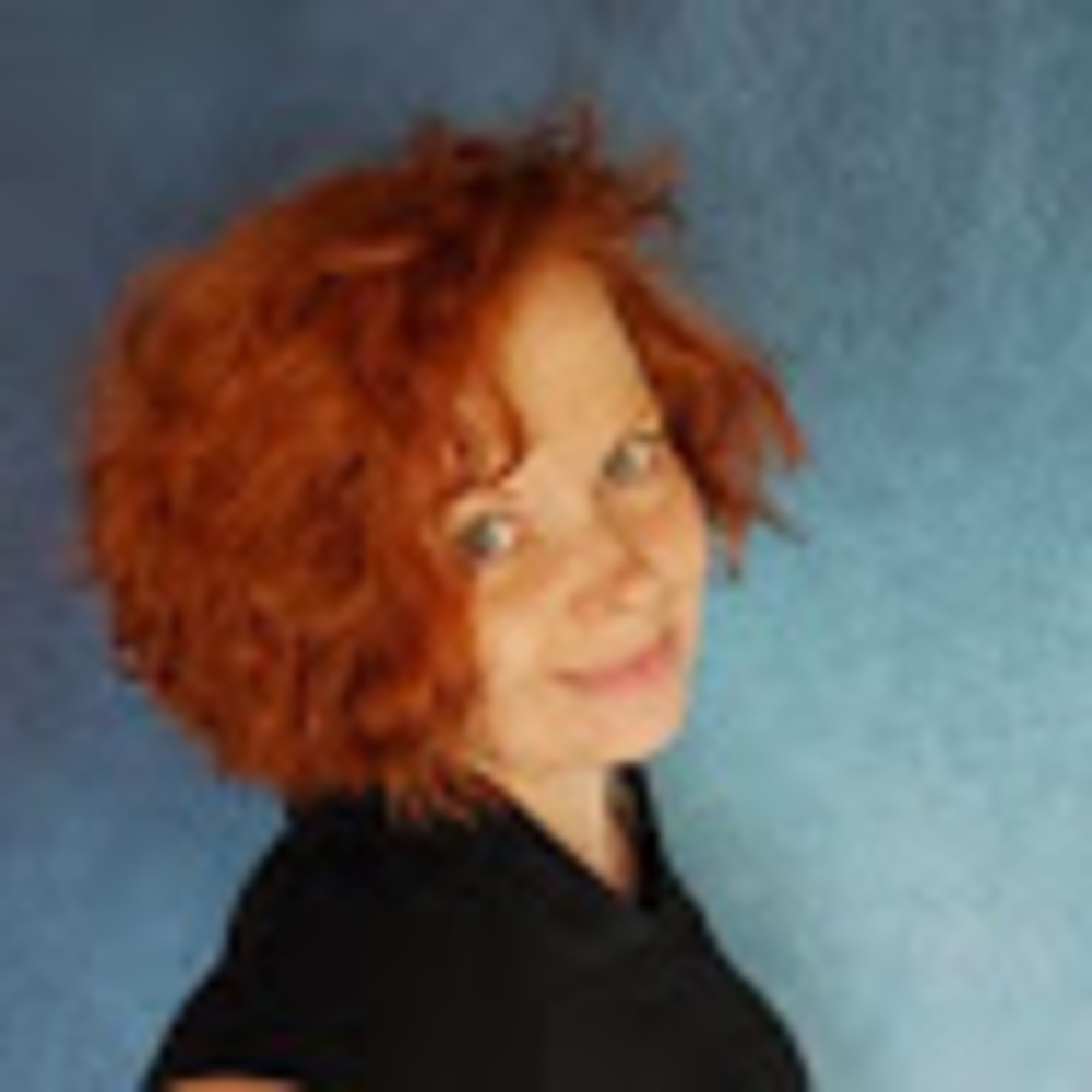 Meet your Posher, Ella